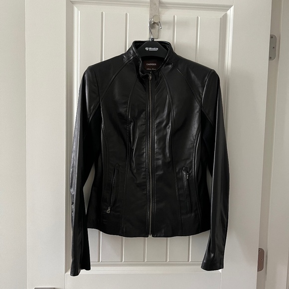 Danier black leather jacket - Picture 1 of 4